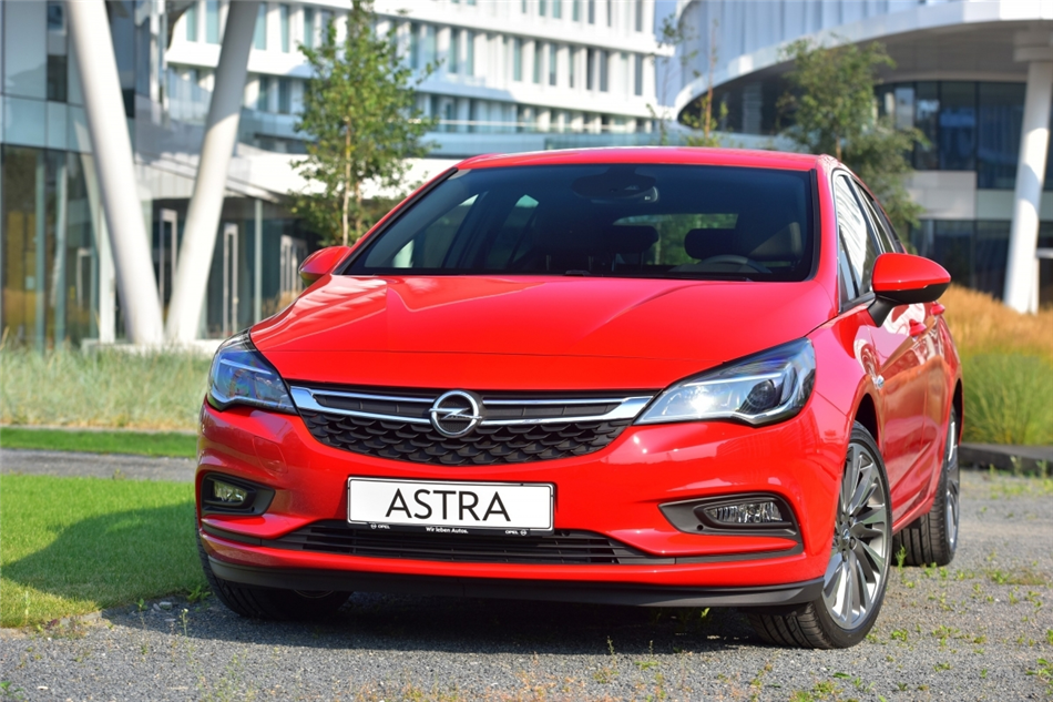 Opel rozpoczyna ofensywę przeciwko wysokiemu zużyciu paliwa i emisji spalin